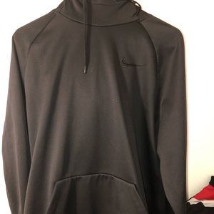 Nike Therma Men's Pullover Training Hoodie IN BLACK